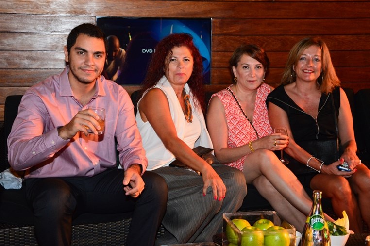 Perrier Happy Hour